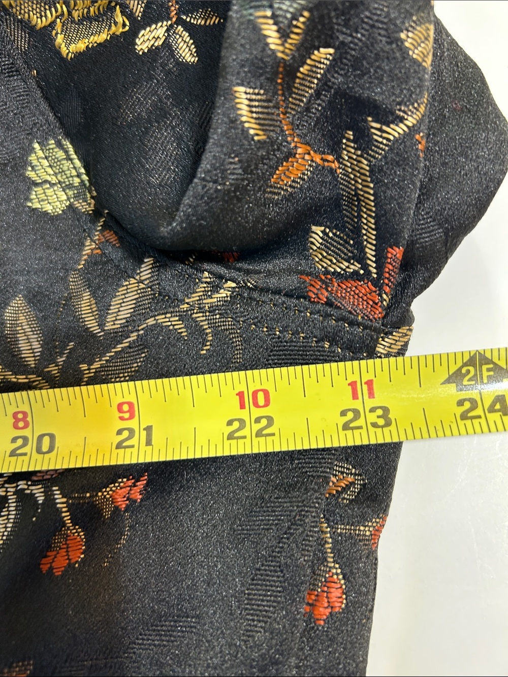 Chico's Black Floral Embroidered Zip Jacket Ruffle Trim Size 2 / US 12 Large - Picture 7 of 10
